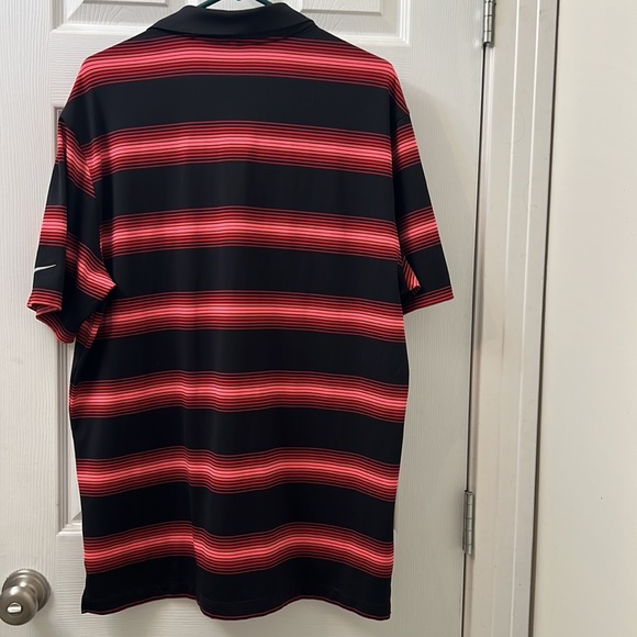 Nike Golf shirt - Picture 4 of 5